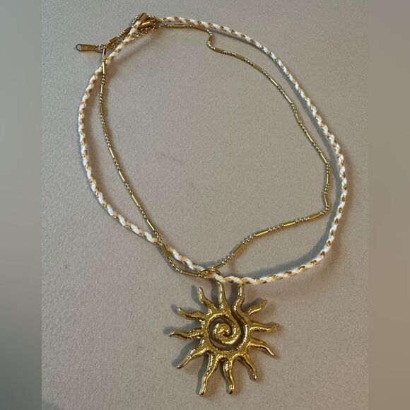 boho Sun Pendant Necklace A1500 - Picture 3 of 4